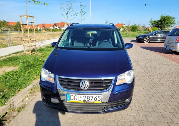 głogów Volkswagen Touran cena 13100 przebieg: 306000, rok produkcji 2007 z Głogów